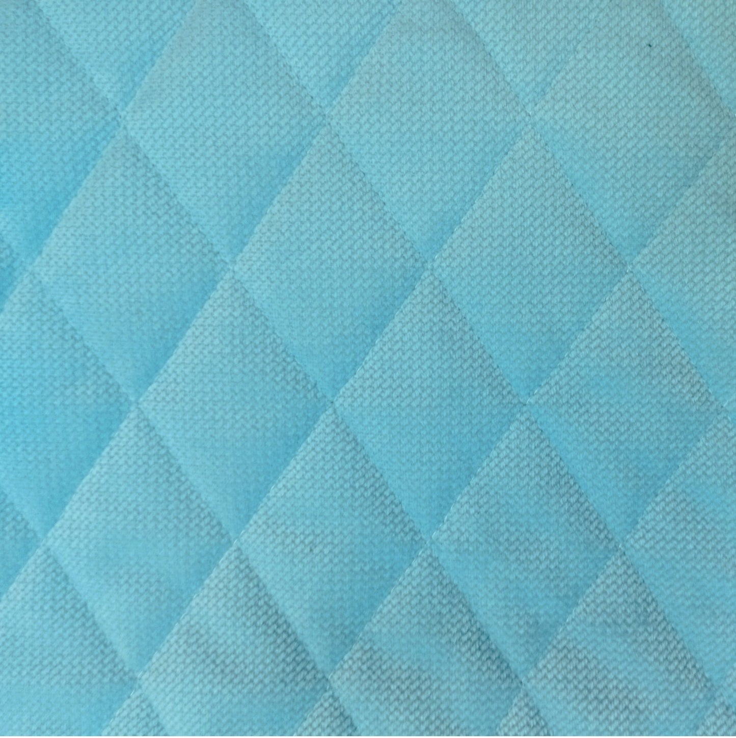 DELUXE rinkinys (pasunkinta antklodė, antklodės užvalkalas, pagalvės užvalkalas)