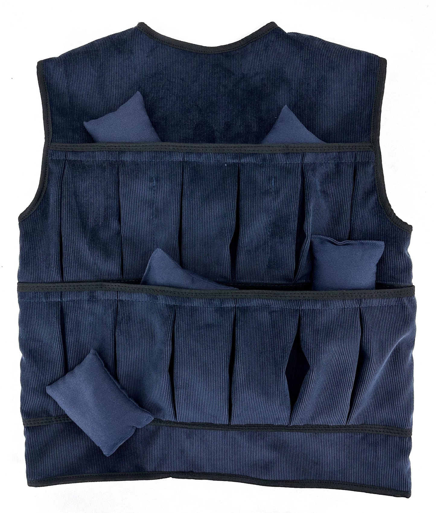 Pasunkinta liemenė - užsegimas priekyje